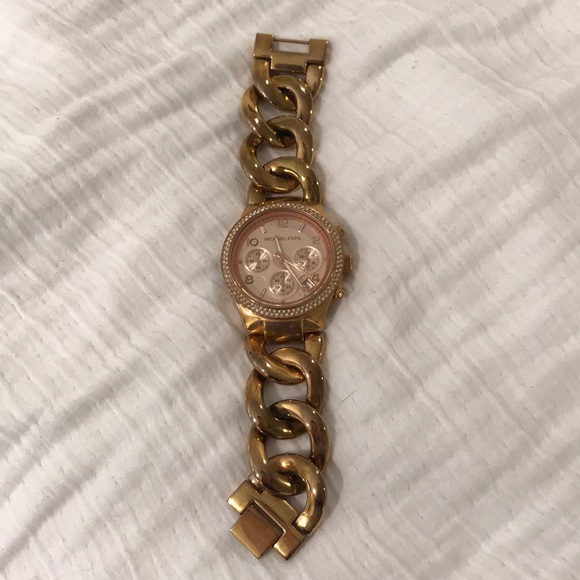 mk3247 rose gold